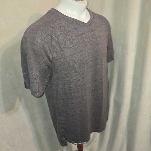 lululemon athletica | Shirts | Lululemon switchback Short Sleeve V-neck Men's XL - Picture 6 of 9